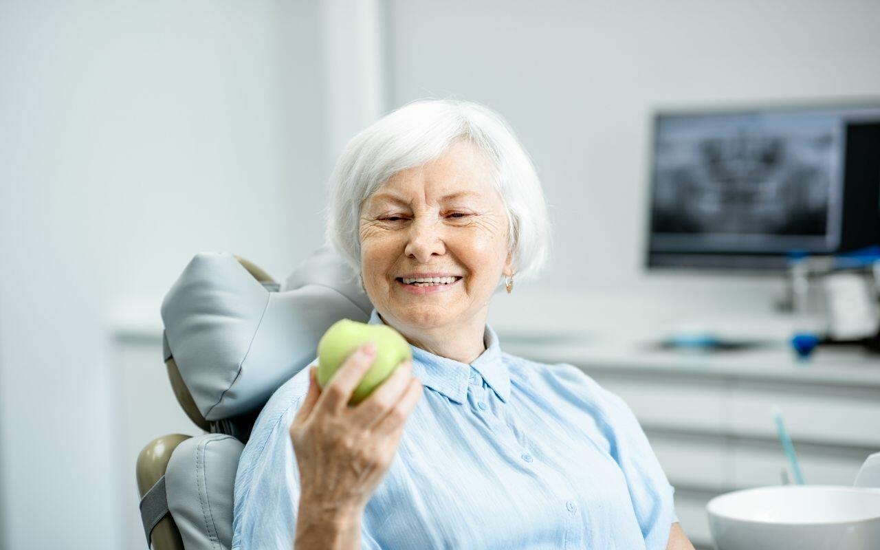 who-needs-dental-implants