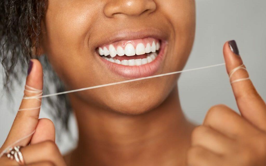 Dental Floss Explained Bradford Family Dentistry